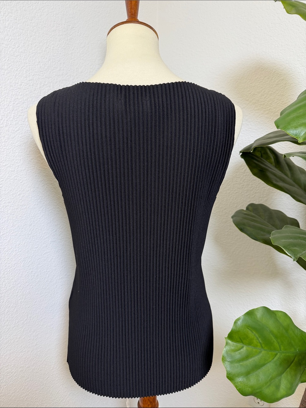 COS Ribbed Sleeveless Knit Top - Picture 5 of 11